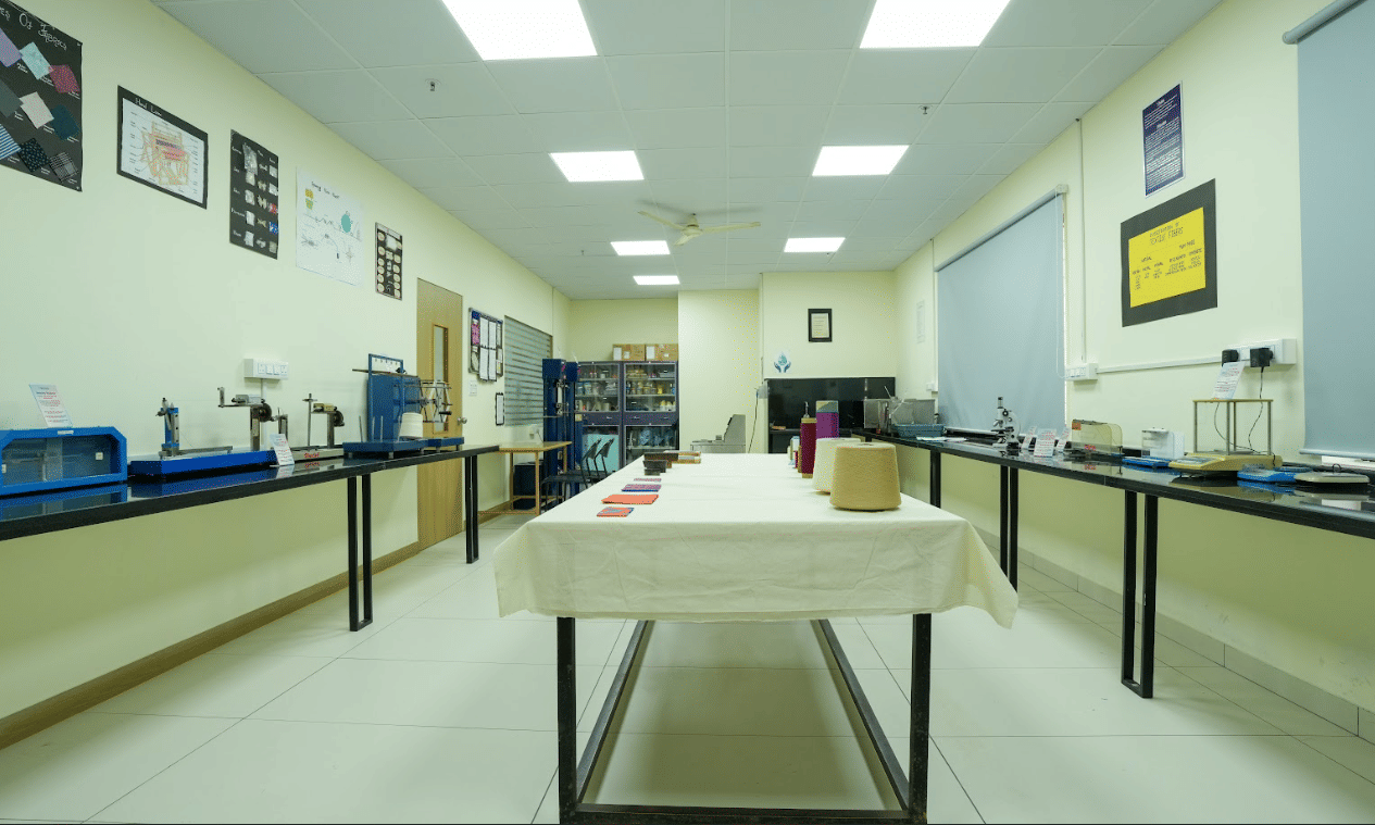 Indian Institute of Fashion Technology Bangalore Academic Building photo 14